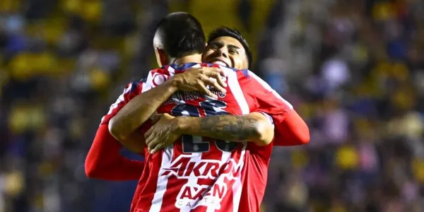 Roberto Alvarado y Efraín Álvarez / FOT GETTY IMAGES