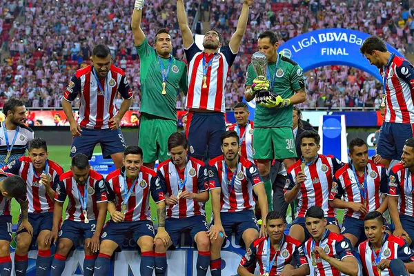 Rodolfo Cota fue el mejor jugador de la final entre Atlas y León, mientras Chivas, su ex equipo, lo dejó ir en 2018.