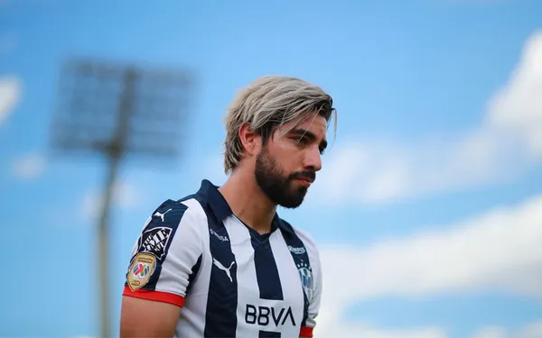 Rodolfo Pizarro no llegaría a Chivas porque algunos de sus ex compañeros no lo quieren en el equipo.