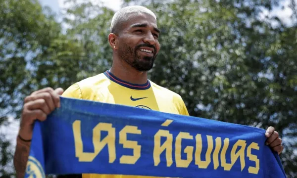 Rodrigo Aguirre es presentado con las Águilas del América (Fuente: Club América)