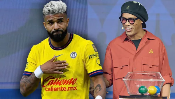 Rodrigo Aguirre y Ronaldinho (Foto: MEXSPORT)