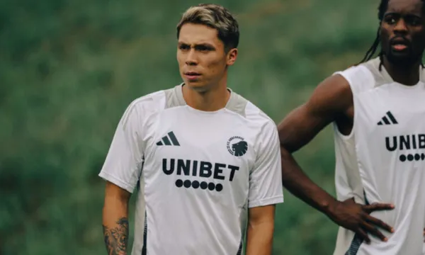 Rodrigo Huescas en la práctica del combinado del Copenhague (Fuente: FCKobenhavn)