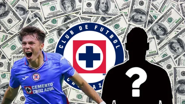 Rodrigo Huescas, junto a jugador oculto y el escudo de Cruz Azul/FOTO El Futbolero