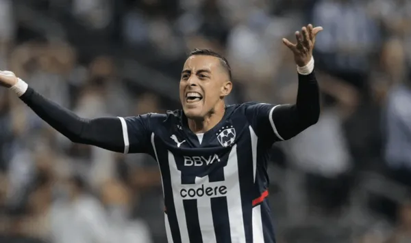 Rogelio Funes Mori se perdió el Clásico Regio por lesión