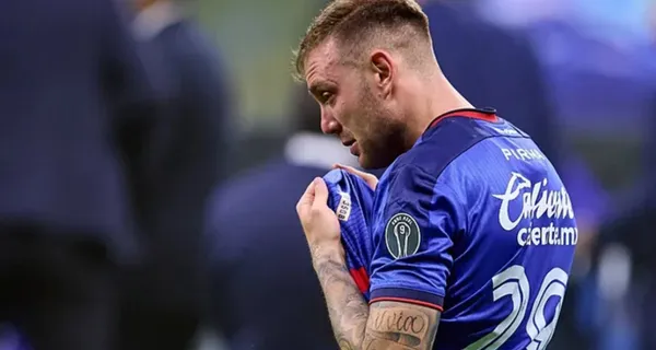 Rotondi rompe en llanto tras la eliminación de Cruz Azul (Fuente: Mexsports)