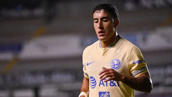 Santiago Baños apoya la difícil decisión de Alejandro Zendejas sobre el lugar donde quiere jugar.