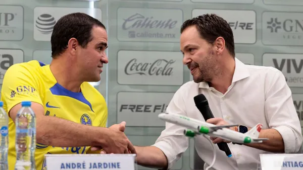 Santiago Baños y el DT que puede tener listo para reemplazar a Jardine