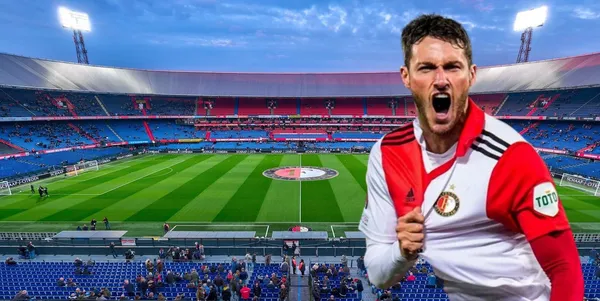 Santiago Giménez arrancó con pie derecho el partido