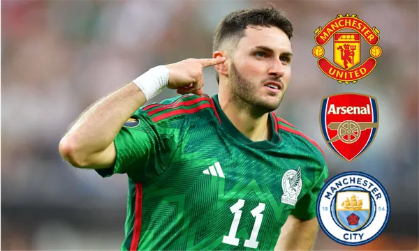 Santiago Giménez en el top para que Arsenal lo firme.