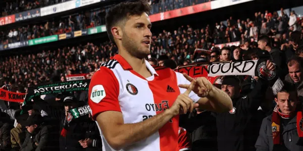 Santiago Giménez es la sensación del Feyenoord y hasta le han preparado un cántico en la afición neerlandesa