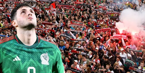 Santiago Giménez jugó de titular frente Australia y fallón un penal