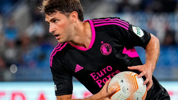 Santiago Giménez sigue en racha con el Feyenoord y revela el secreto de su éxito