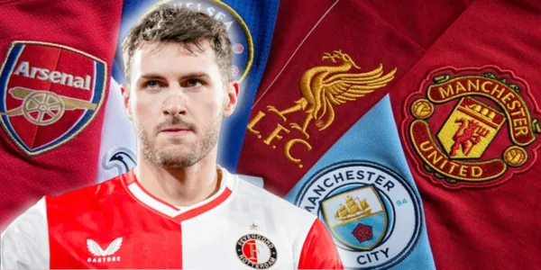 Santiago Giménez también estaría en la mira del Arsenal para la siguiente temporada