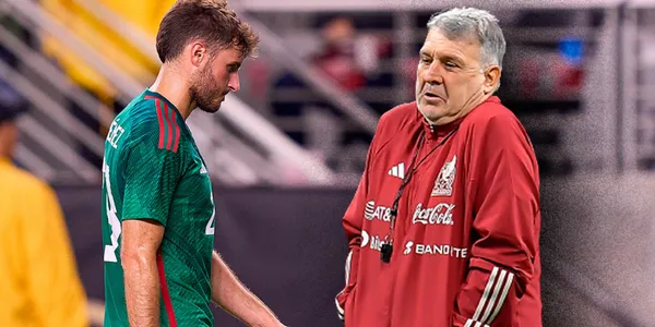 Santiago Giménez y Gerardo Martino (Fuente: MEXSPORT)