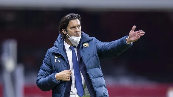 Santiago Solari quedó a pocos pasos de consagrarse campeón con el América. Este honor le fue negado por la gran campaña de Cruz Azul, y por el bajo rendimiento de Giovanni dos Santos, de quien se esperaba mucho más desde el club Azulcrema.
