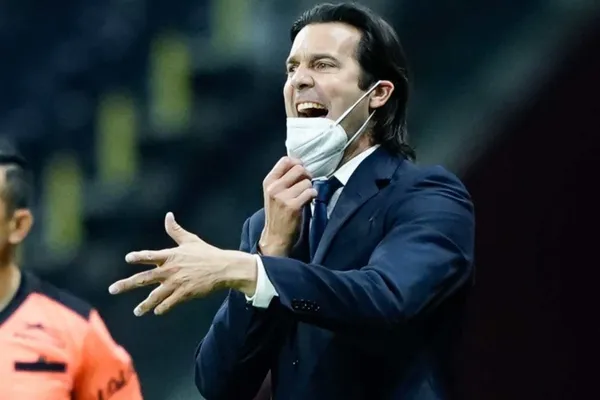 Santiago Solari ya se estableció en la Liga MX, pero sigue sin tolerar a un entrenador mexicano.