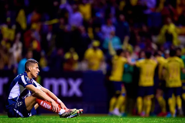 Se generó una jugada con un golpe imporante sobre un jugador que no se vio en la transmisión