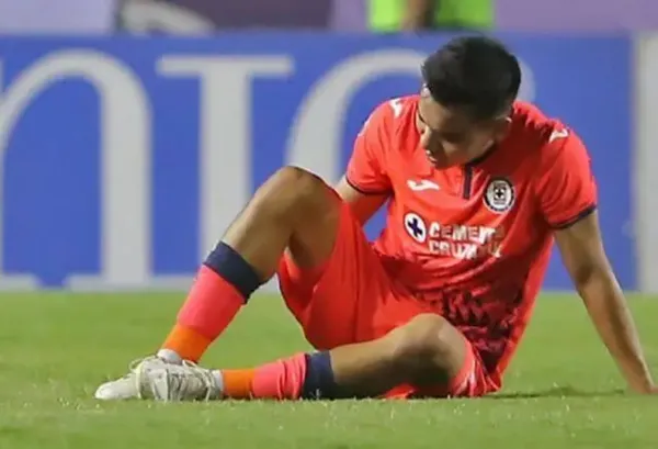 Se ha revelado el tiempo de baja para Carlos Rodríguez en Cruz Azul
