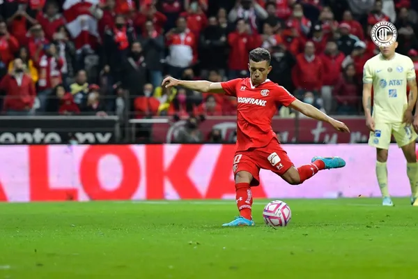 Se juega el partido de vuelta de las Semifinales.