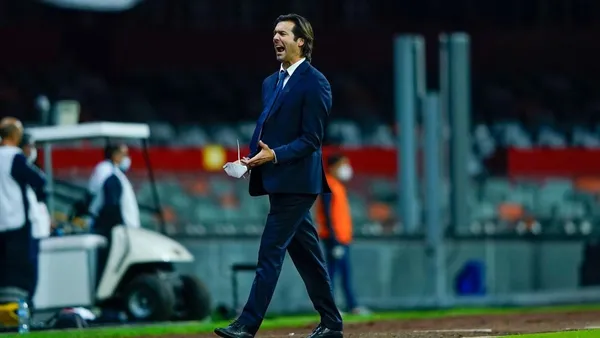 Se mantienen como líderes, pero siguen sin ganar.