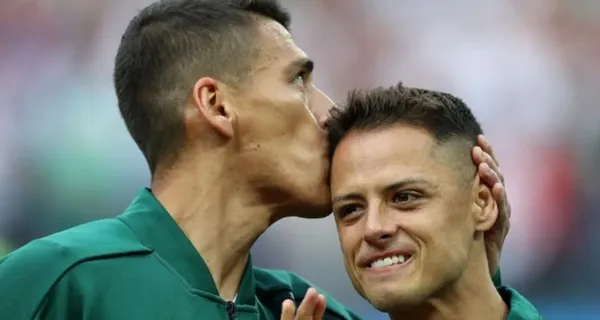 Se rompe de nueva cuenta en el vestidor, hay duelos de vacas sagradas y esto genera discordia en el vestidor.