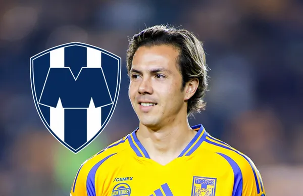 Sebastián Córdova y escudo de Rayados/ Foto Imago.