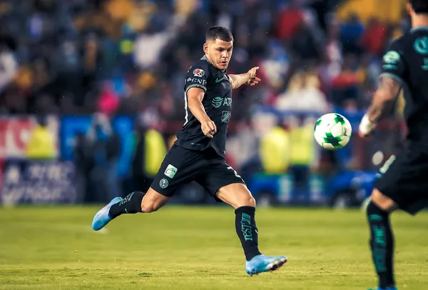 Segundo finalista confirmado.