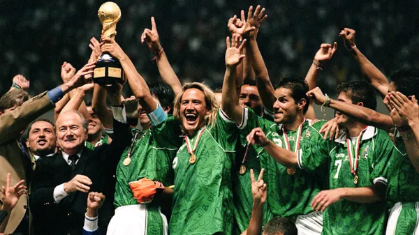 Selección Mexicana durante su título en la Copa Confederaciones (Fuente: Yahoo Deportes)