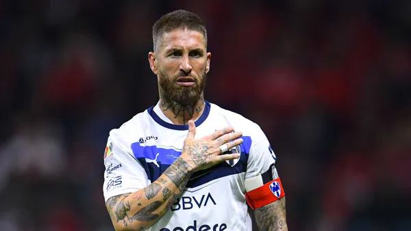 Sergio Ramos enfrentando a Toluca