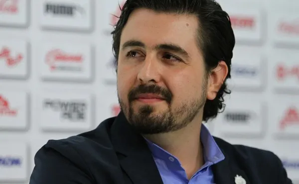 Si Amaury quiere mantener el legado de su padre, es momento de demostrarlo con acciones y no con discursos que ya están gastados.