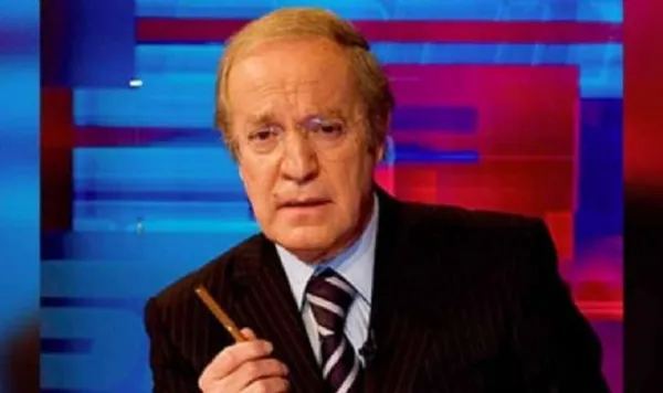 Si bien Martinoli es de los periodistas más queridos en México, su sueldo es muy inferior al de otros periodistas.