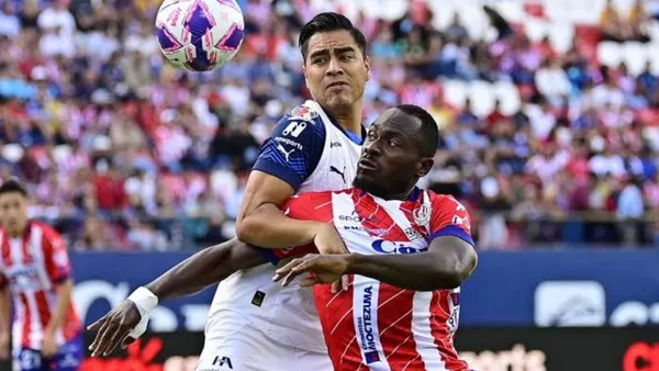 Sigue con nosotros el minuto a minuto del partido entre Rayados y San Luis en el estadio Gigante de Acero