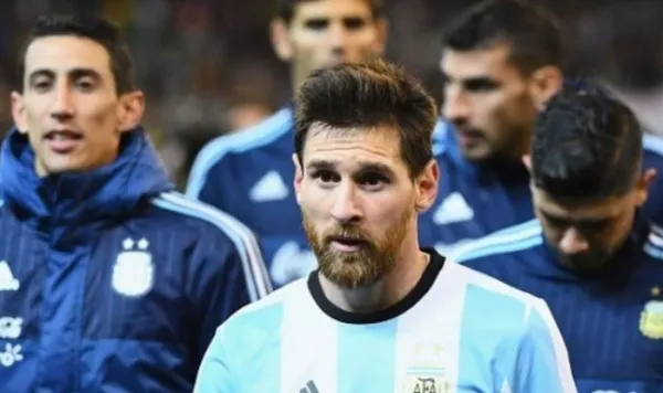 Terribles noticias las que recibió el compañero y amigo de Lionel Messi.