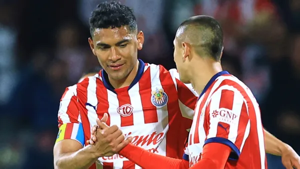 Tiba Sepúlveda en Chivas (Foto: MEXSPORT)