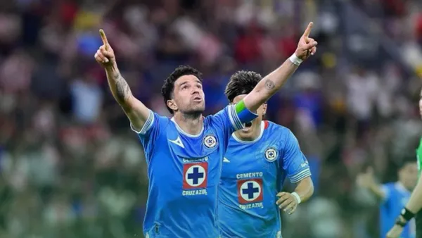 Tigres, Cruz Azul y Necaxa completan la zona de Liguilla con 25 y 24 puntos.