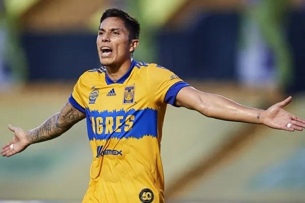 Tigres derrotó a Toluca en el duelo comprobatorio aprovechando la fecha FIFA donde Carlos Salcedo regresó al rol titular, pero en otra posición
