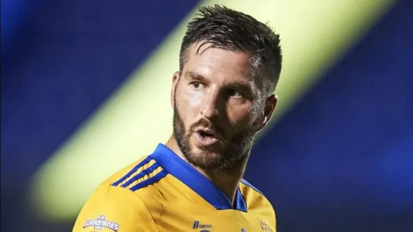 Tigres se podría quedar sin su delantero estrella ante la oferta de este club europeo.