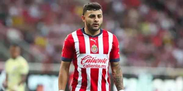 Tigres sonríe, conoce la inédita razón por la que Alexis Vega saldría de Chivas