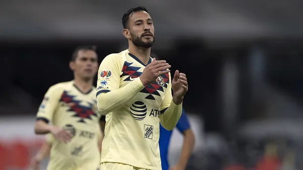 Tras el bajo nivel presentado de Emmanuel Aguilera el América tendría algunas opciones para reemplazarlo.