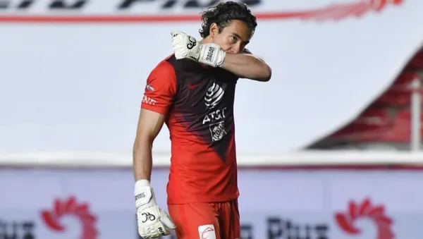 Tras el tremendo error en el arco del Club América, así nombran ahora a Oscar Jiménez.
