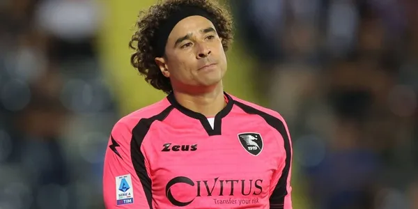 Tras la lesión de Guillermo Ochoa, la FIFA deberá pagarle a Salernitana su recuperación