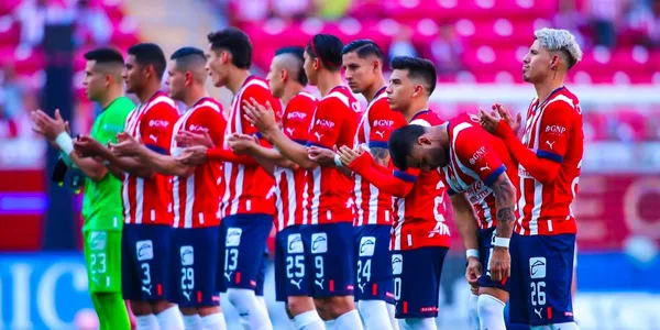 Tras perder ante el América, lo que hicieron los jugadores de Chivas que provocó la polémica