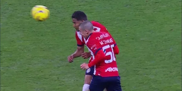 uego del choque con Mateo Chávez, así le quedó el rostro al Tiba Sepúlveda.