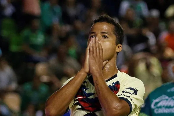 Un crack del América detestaba a Giovani dos Santos, al grado de referirse a él como borracho.