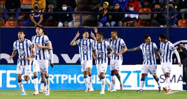 Un crack supliría la baja de Yairo Moreno en Pachuca