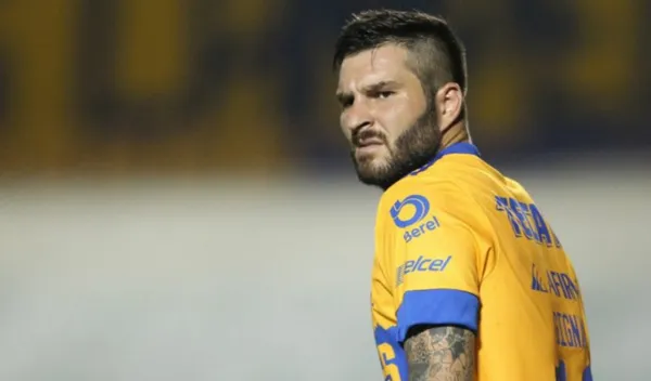 Un hecho particular ocurrió entre André Gignac y un compañero de Tigres.