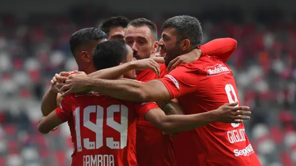 Uno de los partidos más disparejos de ésta jornada 9.