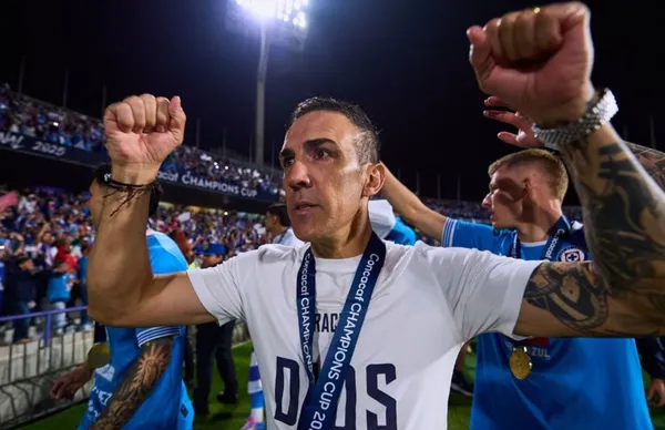 Vicente Sánchez celebrando/Foto MexSport.