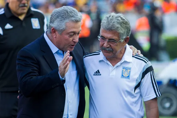 Víctor Vucetich no renueva con Chivas y lo que piensan en el Rebaño sobre un posible regreso de Ricardo Ferretti.