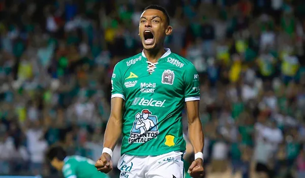 William Tesillo, defensa colombiano del León, amplió su contrato con la “Fiera” hasta el 2023. Estos son los verederos motivos para quedarse en la "Fiera".